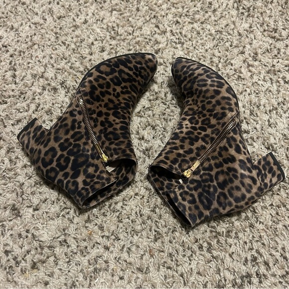 BEAUTIFEEL Alexa Leopard Print Boots Size 39 - Picture 7 of 10